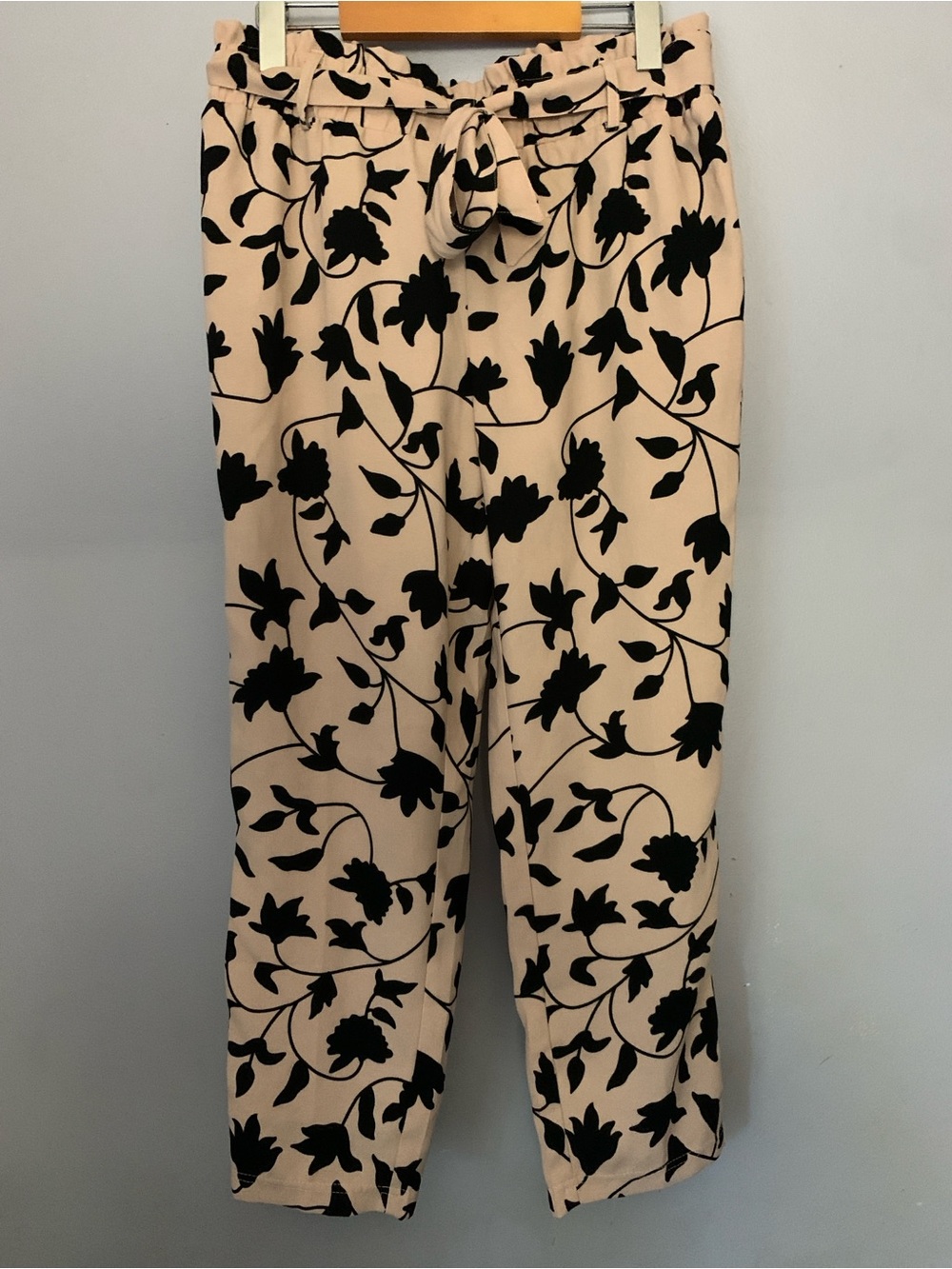 Ladies Floral Print Paper Bag Waist Pants Size Medium